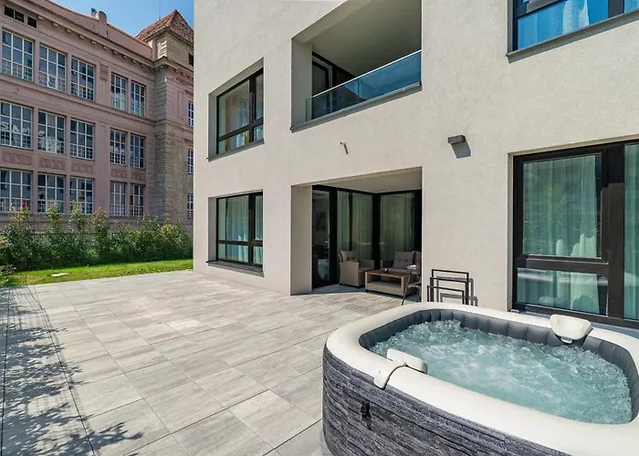 Fabulous Apartment With Terrace & Free Parking アパート ブラチスラヴァ