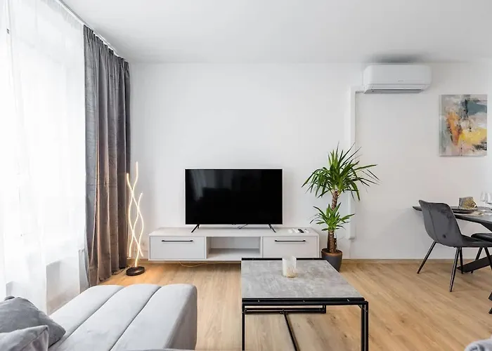 Fabulous Apartment With Terrace & Free Parking アパート *