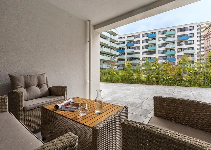 Fabulous With Terrace & Free Parking Bratislava