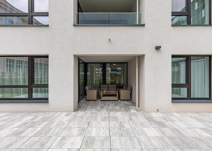 Fabulous With Terrace & Free Parking