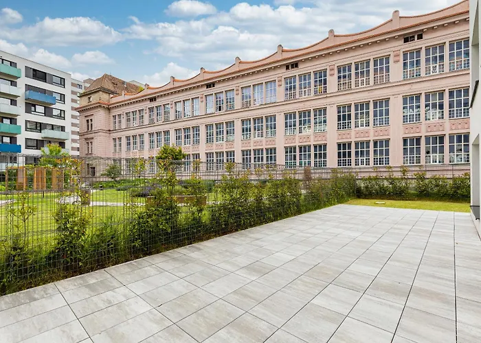 Fabulous Apartment With Terrace & Free Parking アパート