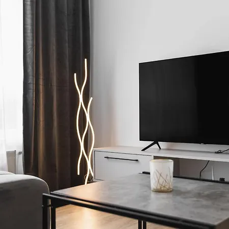 Fabulous With Garden Terrace *