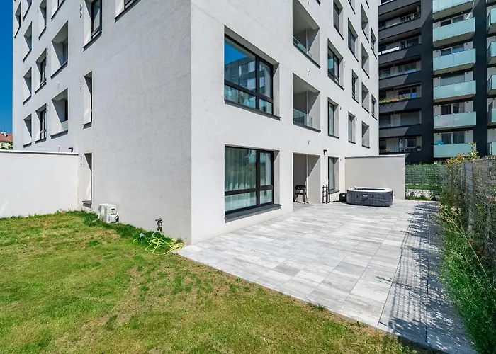 Apartment Fabulous With Terrace & Free Parking Bratislava